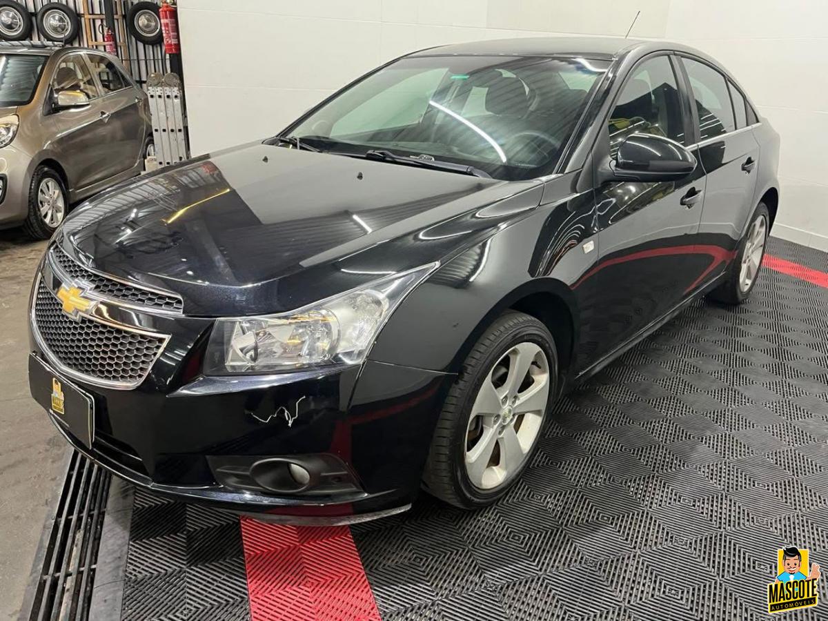 CRUZE LT 1.8