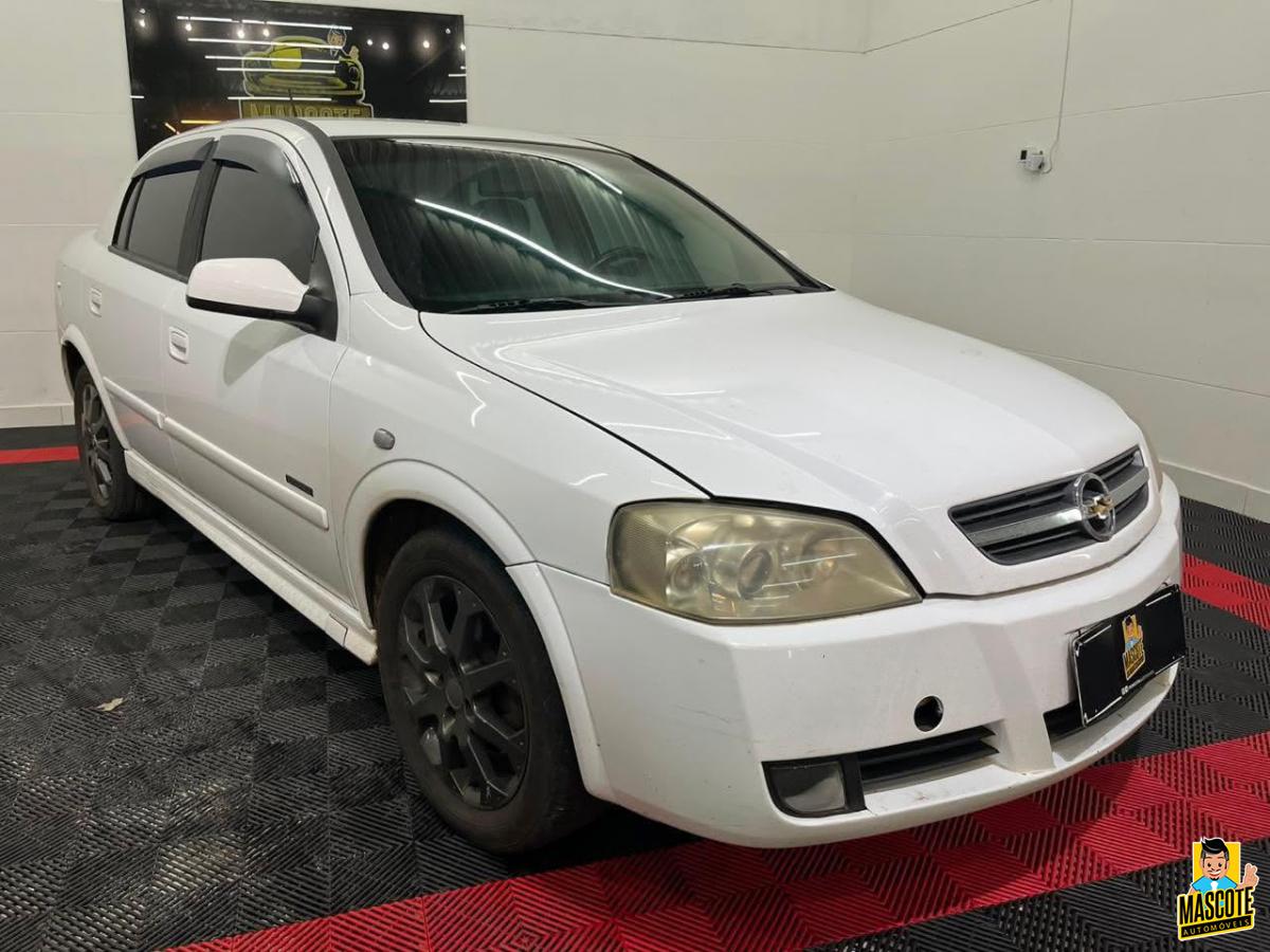 ASTRA ADVANTAGE SED. 2.0 
